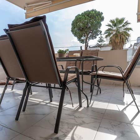 Euphoria Apartment Каламата Екстериор снимка