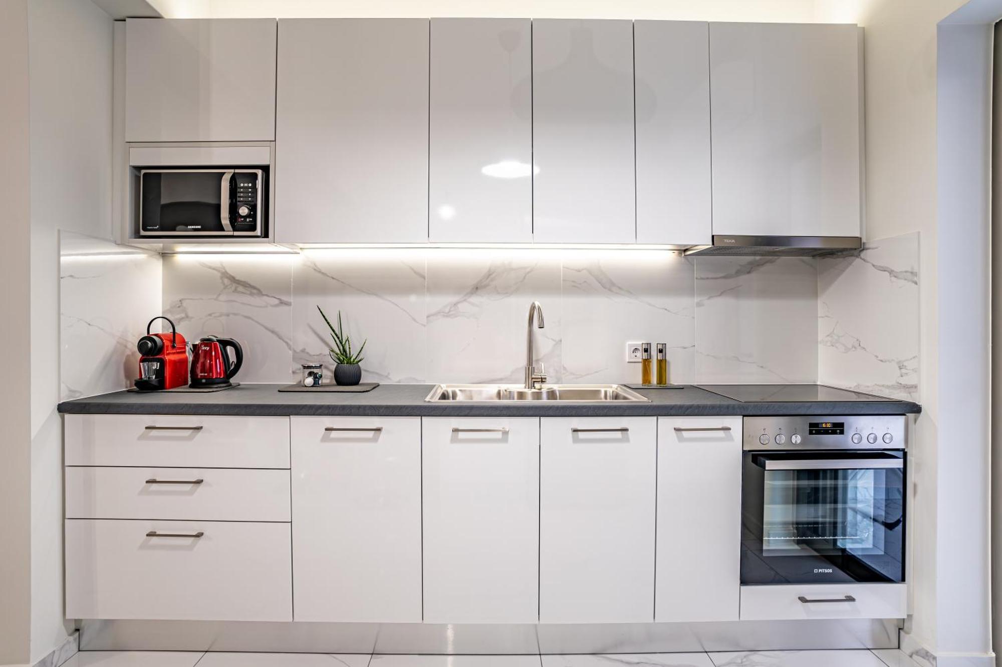 Euphoria Apartment Каламата Екстериор снимка